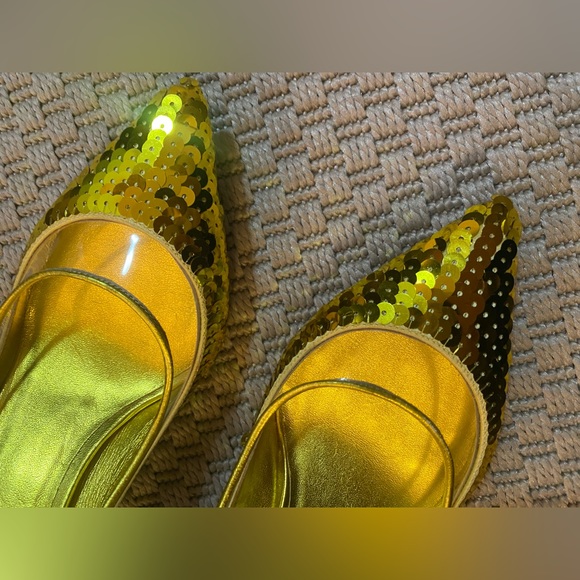 NWOB VALENTINO Dollybow Sequin Gold Shoes Heels - Size 37 - Picture 7 of 12